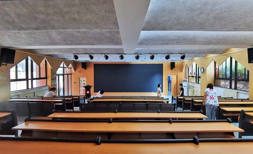 西安建大華清小學(xué)階梯教室音視頻系統(tǒng)